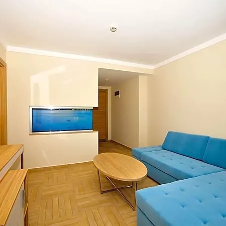 Blue Bay Platinum Szálloda 5*