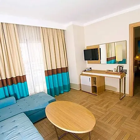 Blue Bay Platinum Szálloda 5*
